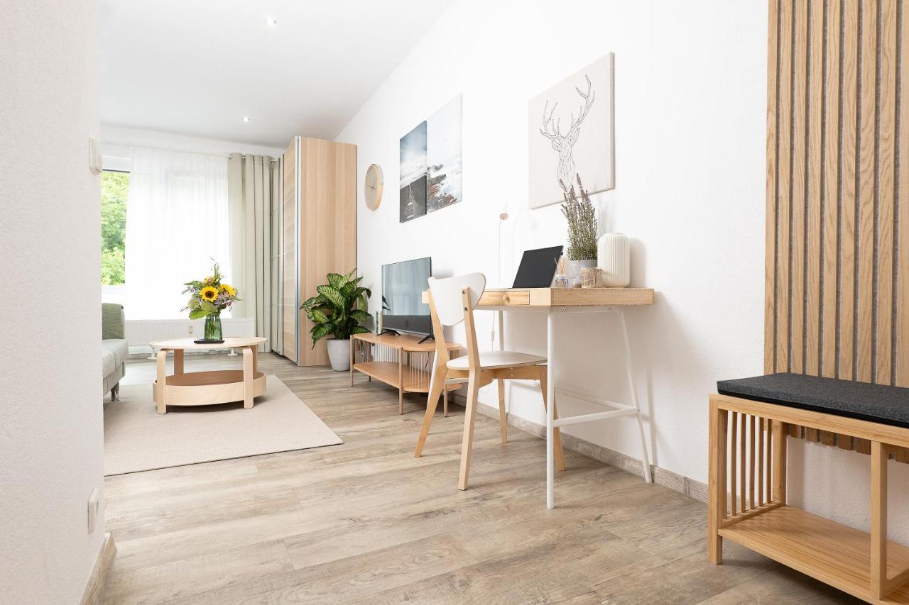 Apart4Me Scandi Apartment Geislingen Zentral Mit Parkplatz Гайслинген-ан-дер-Штайге Экстерьер фото