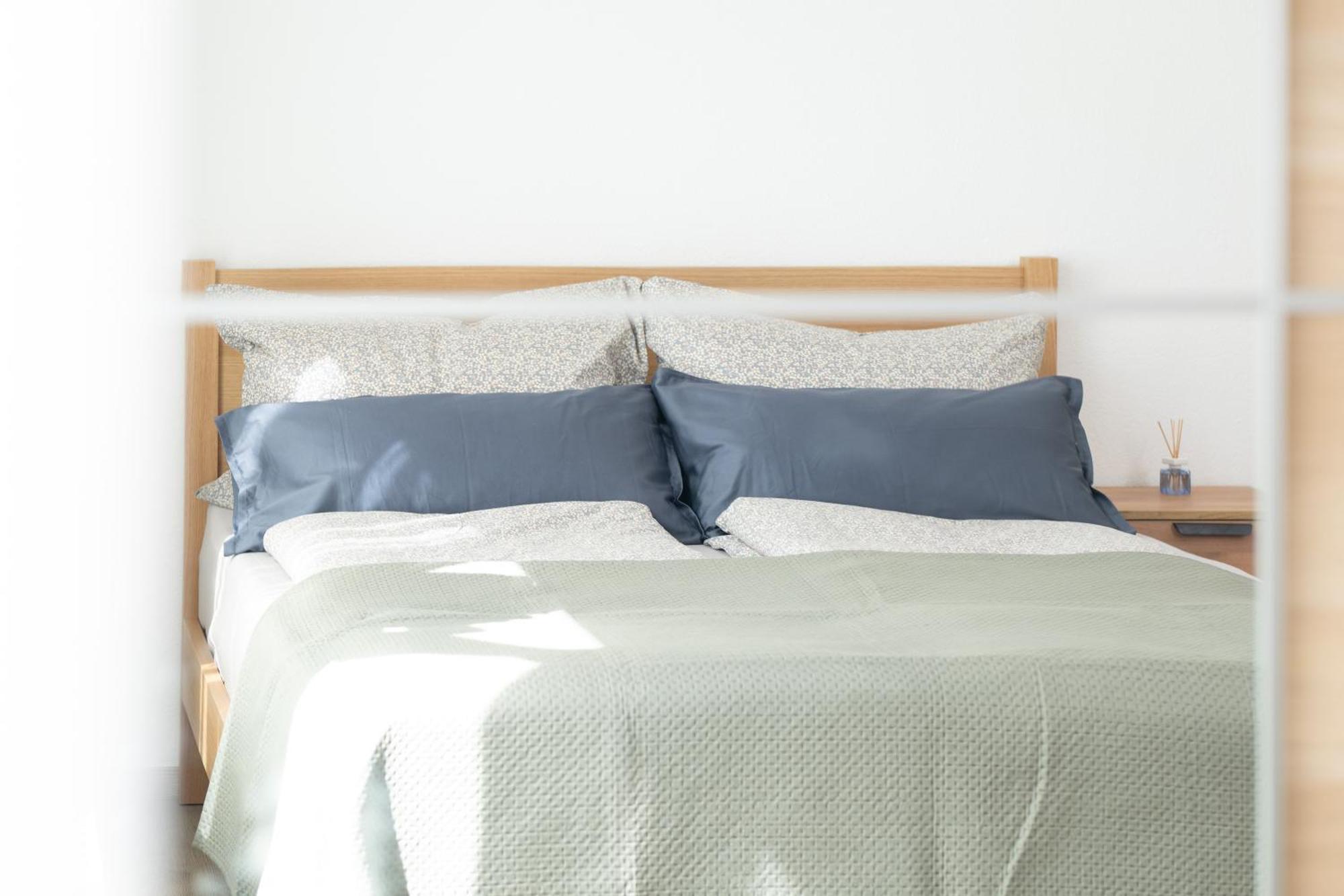 Apart4Me Scandi Apartment Geislingen Zentral Mit Parkplatz Гайслинген-ан-дер-Штайге Экстерьер фото